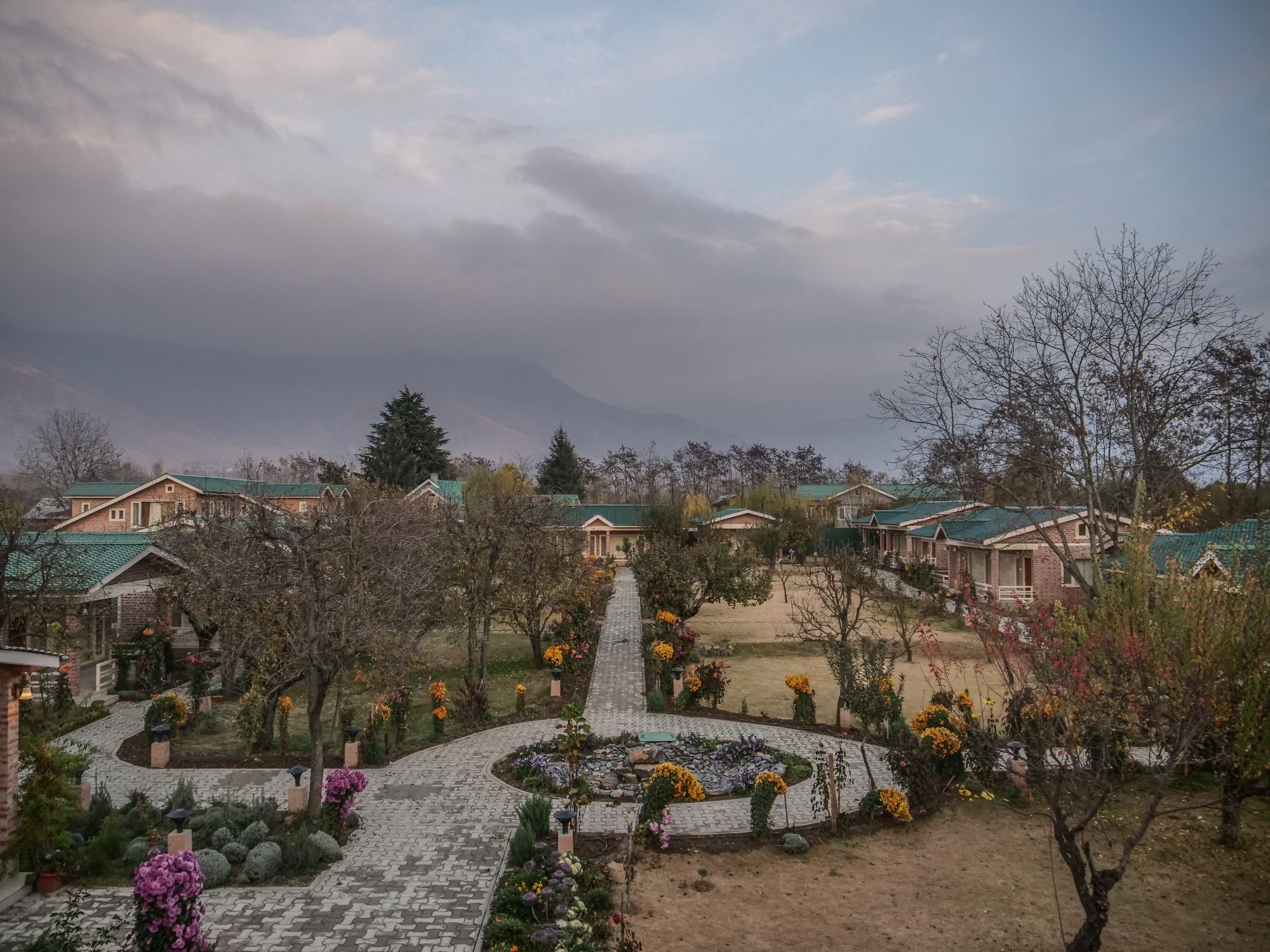 The Orchard Retreat & Spa Srīnagar Exterior foto